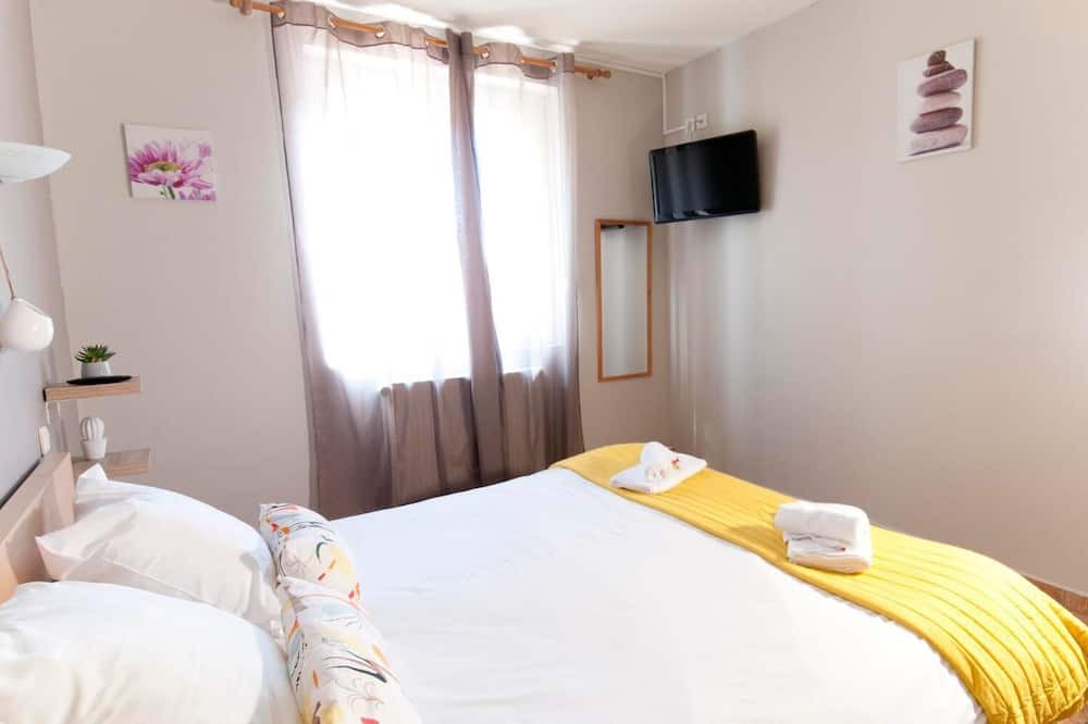 Photo of Bedroom in Fraisse-sur-Agout