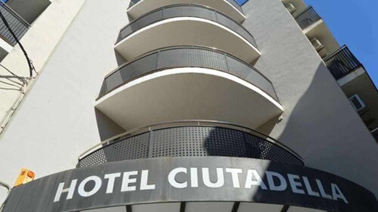 Photo of Buildings in Roses Town Center