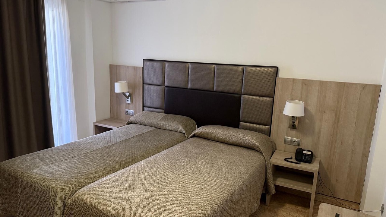 Photo of Bedroom in Roses Town Center