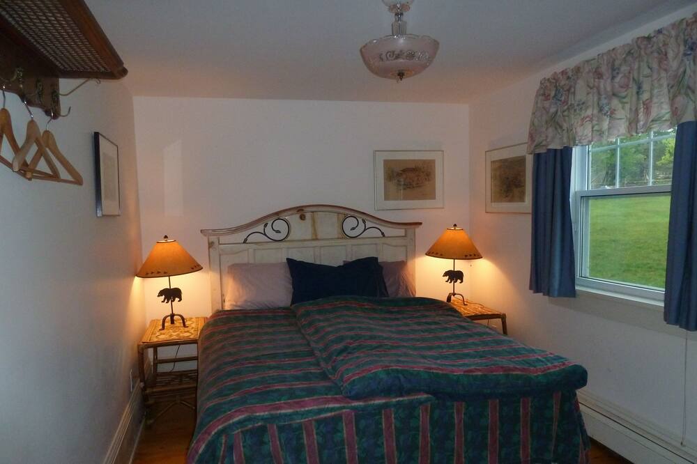 Photo of Bedroom in Port Maitland