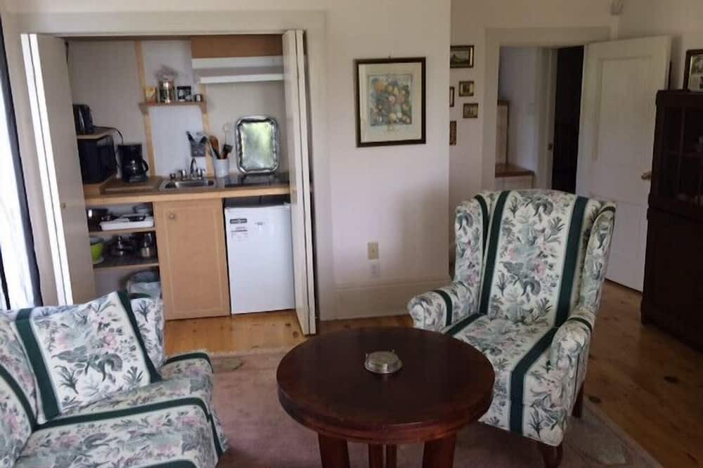 Photo of Livingroom in Port Maitland