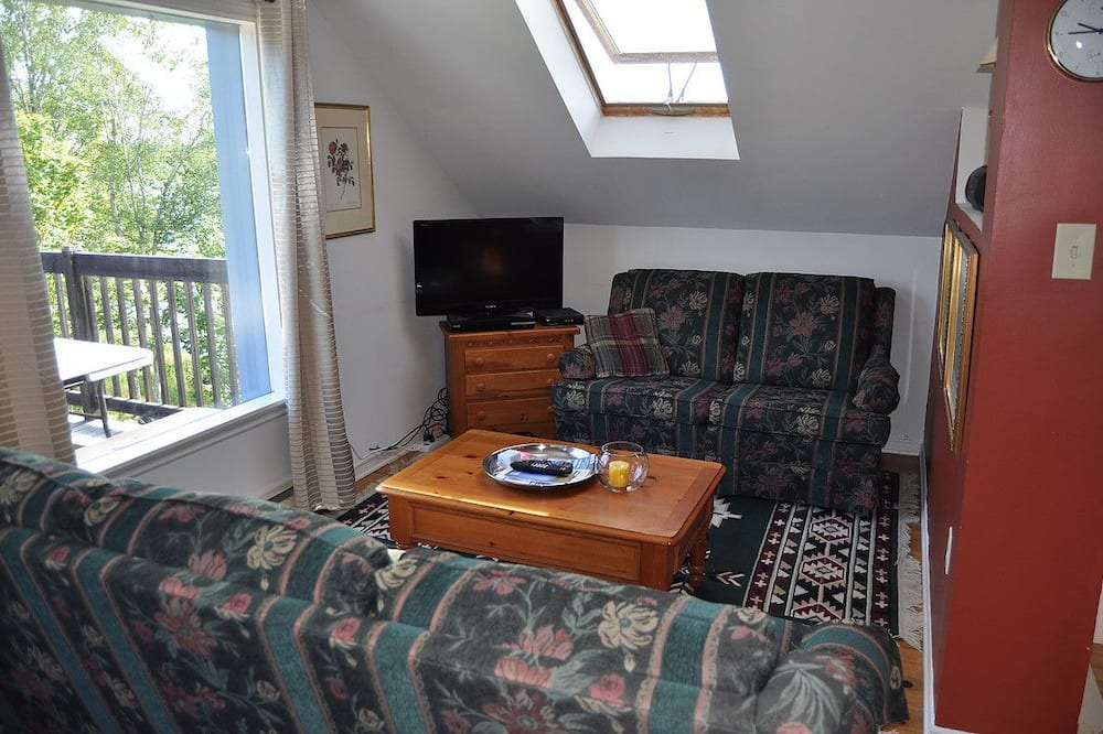 Photo of Livingroom in Port Maitland