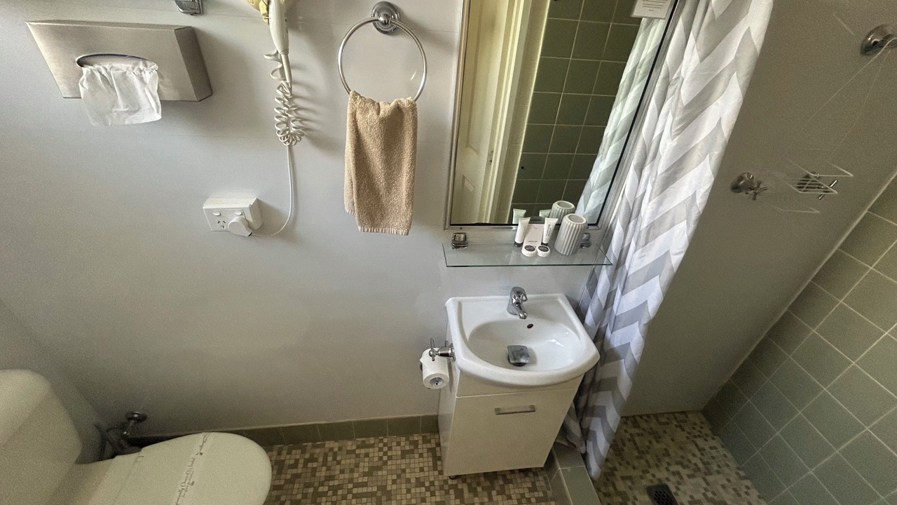 Photo of Bathroom in Warren