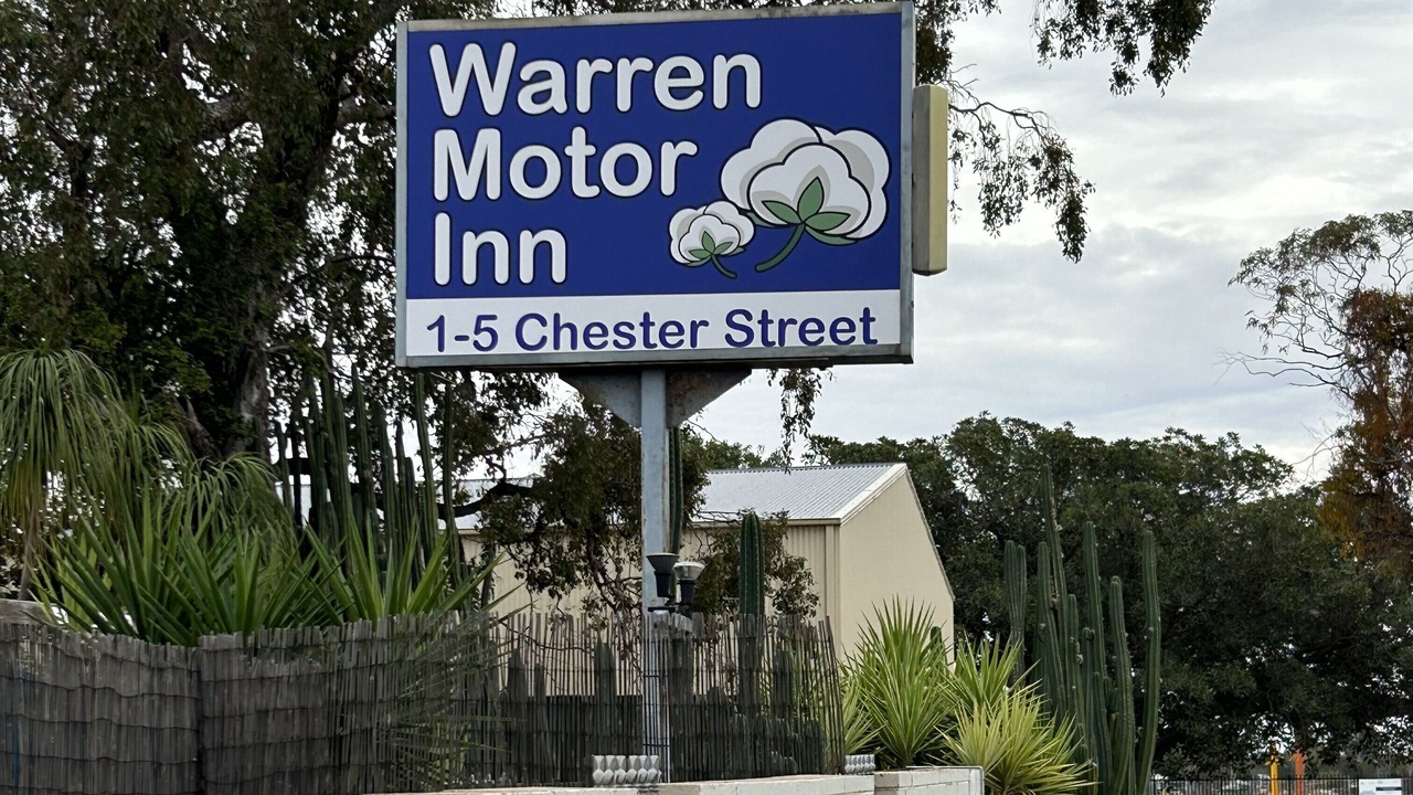 Photo of Buildings in Warren