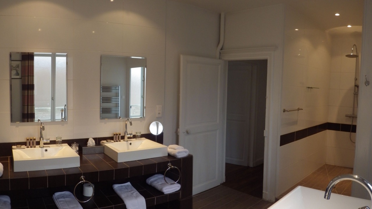 Photo of Bathroom in Mesland