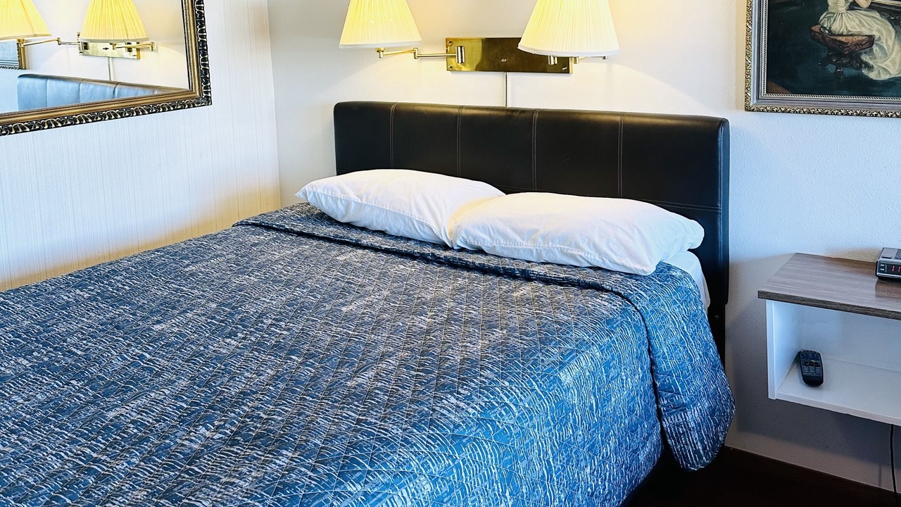 Photo of Bedroom in Davenport