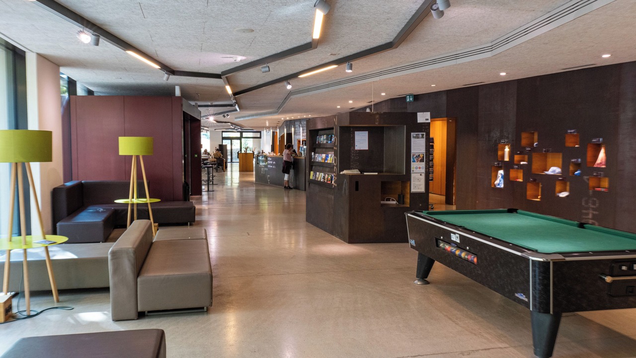 Photo of Others in Central Interlaken