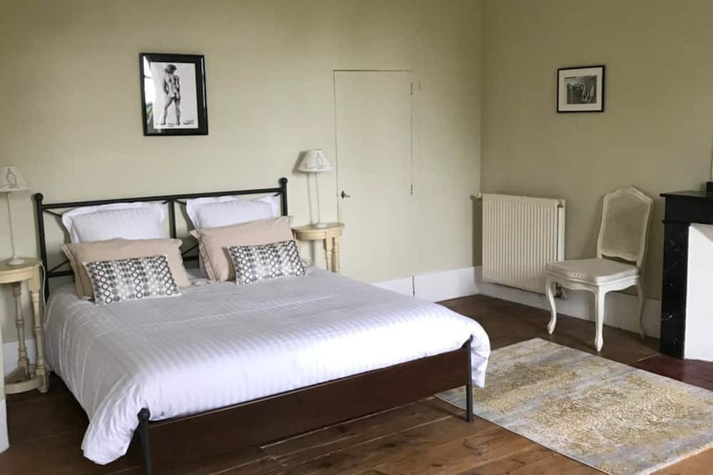 Photo of Bedroom in Les Cammazes