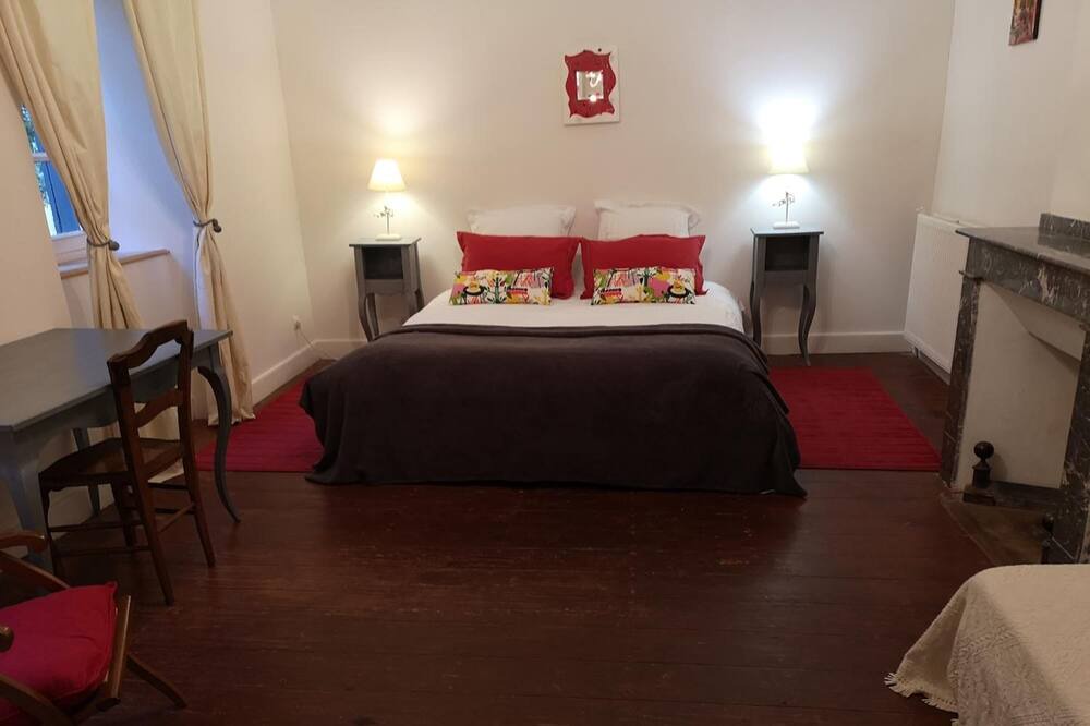 Photo of Bedroom in Les Cammazes