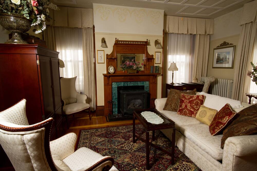 Photo of Livingroom in Wolfville