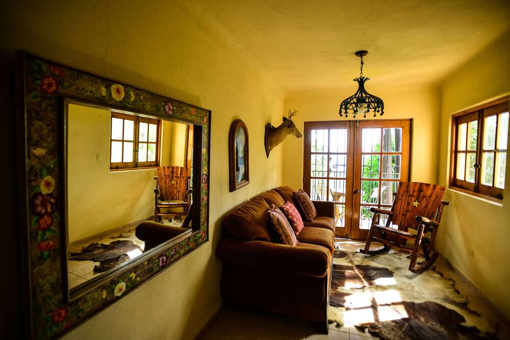 Photo of Livingroom in Jarabacoa