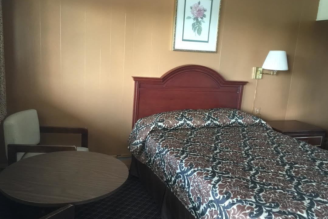 Photo of Bedroom in Rostraver