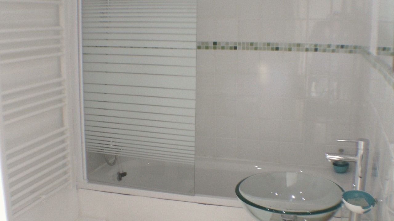 Photo of Bathroom in Airvault