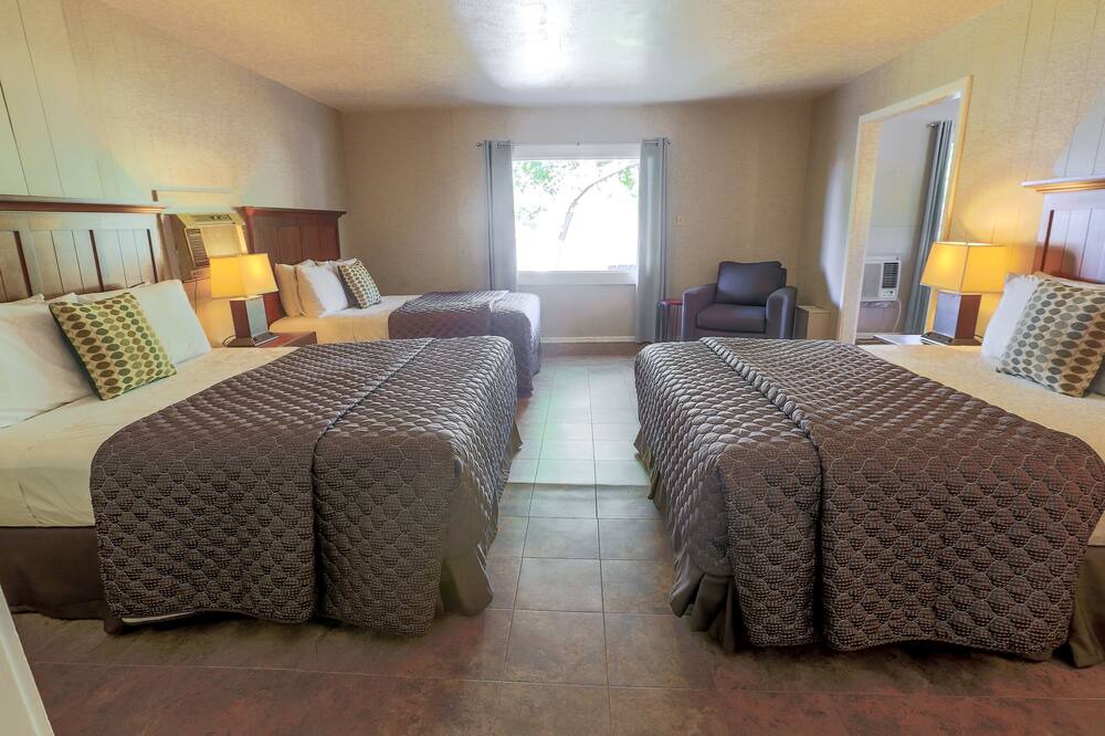 Photo of Bedroom in Roosevelt