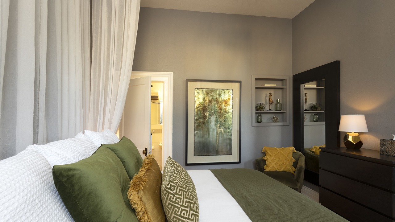 Photo of Livingroom in McMinnville