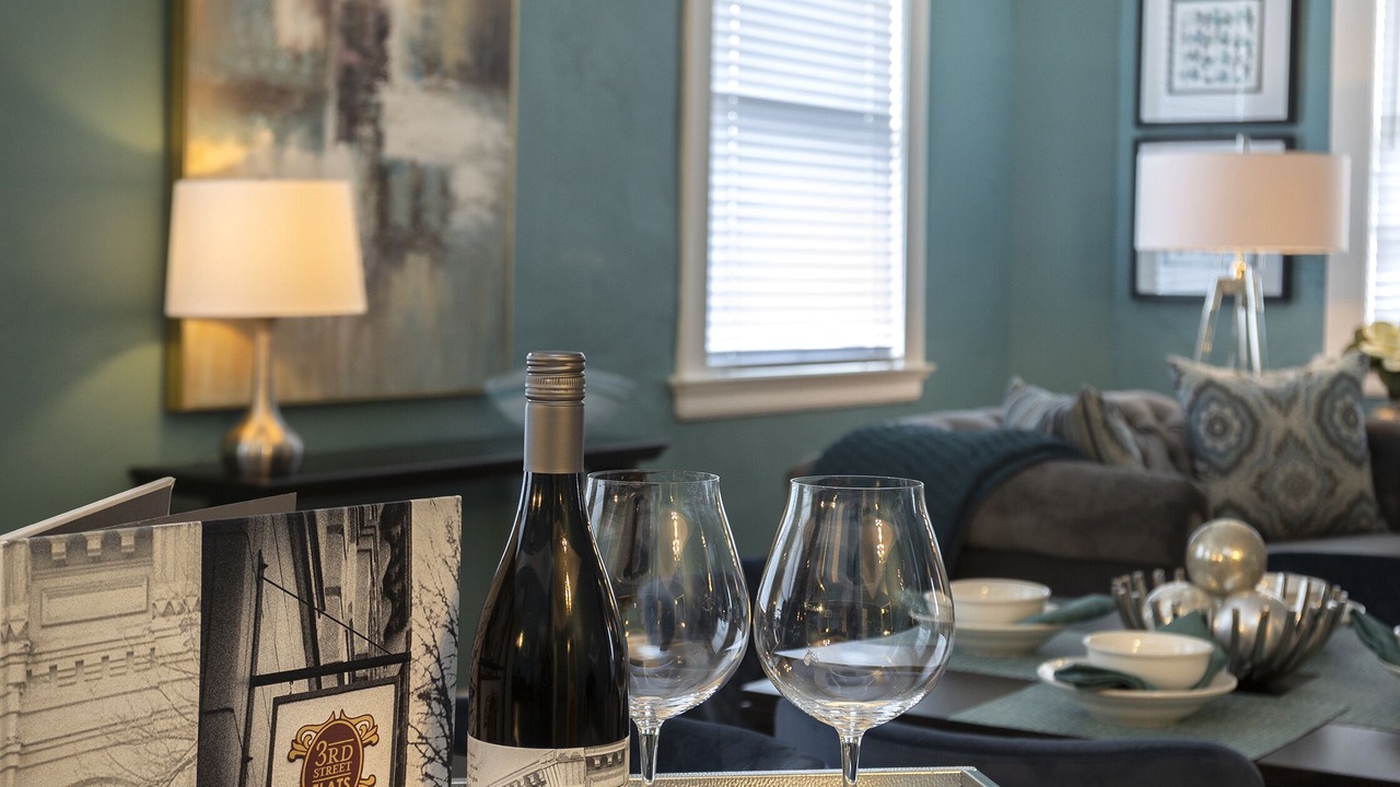 Photo of Livingroom in McMinnville