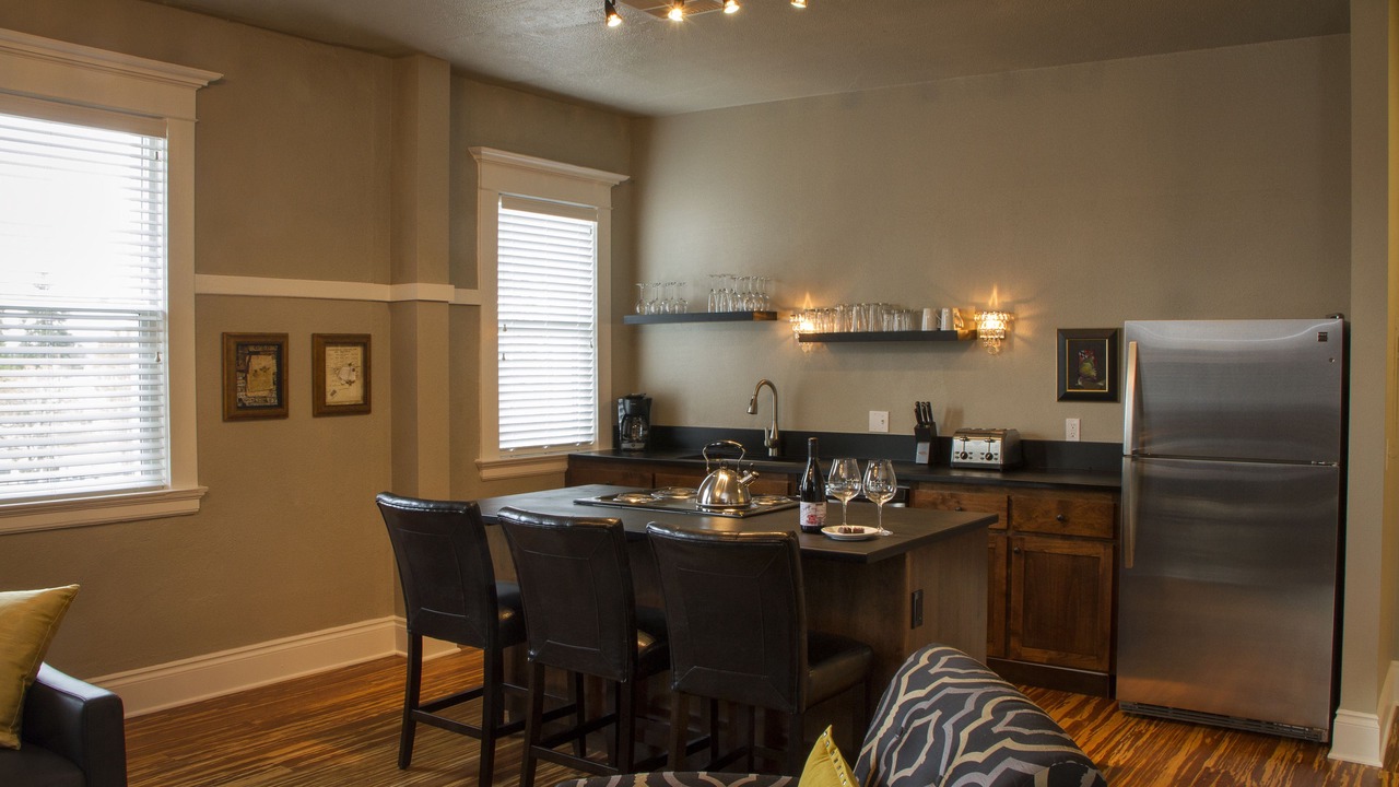 Photo of Livingroom in McMinnville