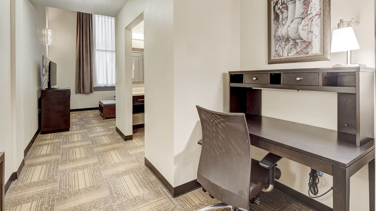 Photo of Bedroom in Downtown Baltimore