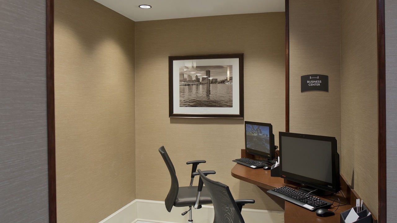 Photo of Others in Downtown Baltimore