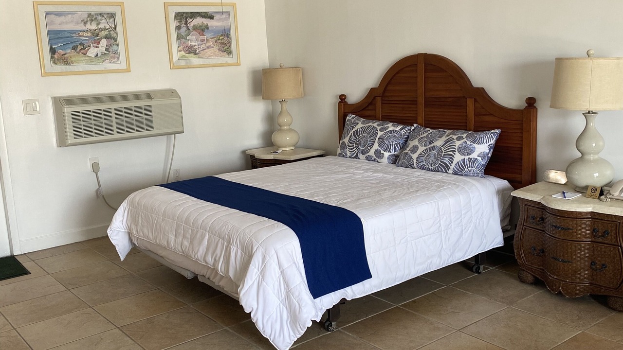Photo of Bedroom in Key Biscayne