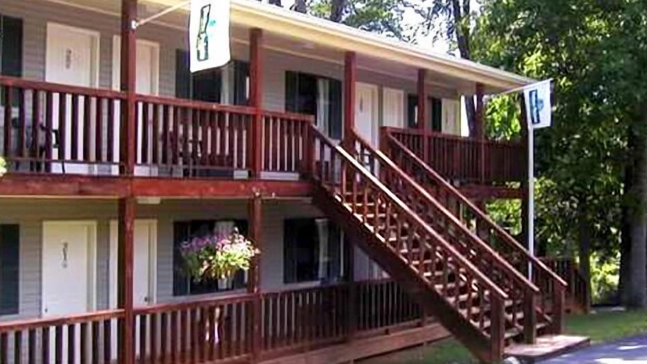 Photo of Buildings in Jamestown