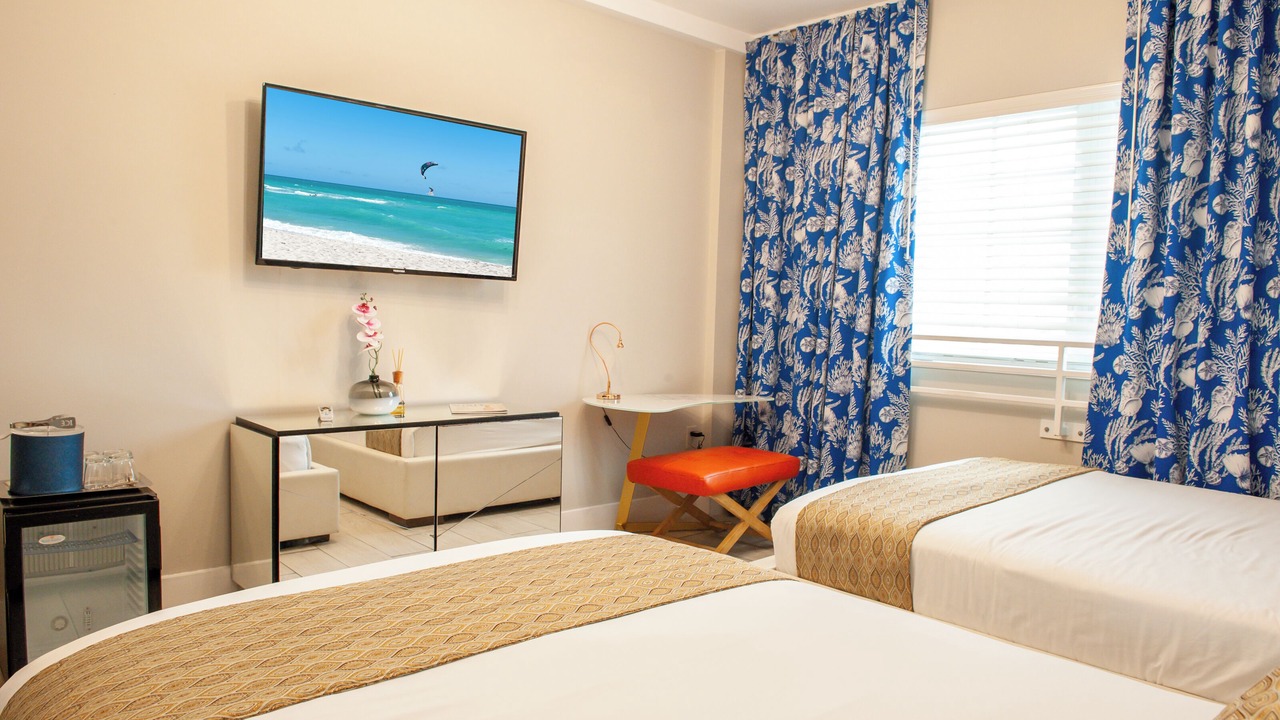 Photo of Bedroom in Mid Beach