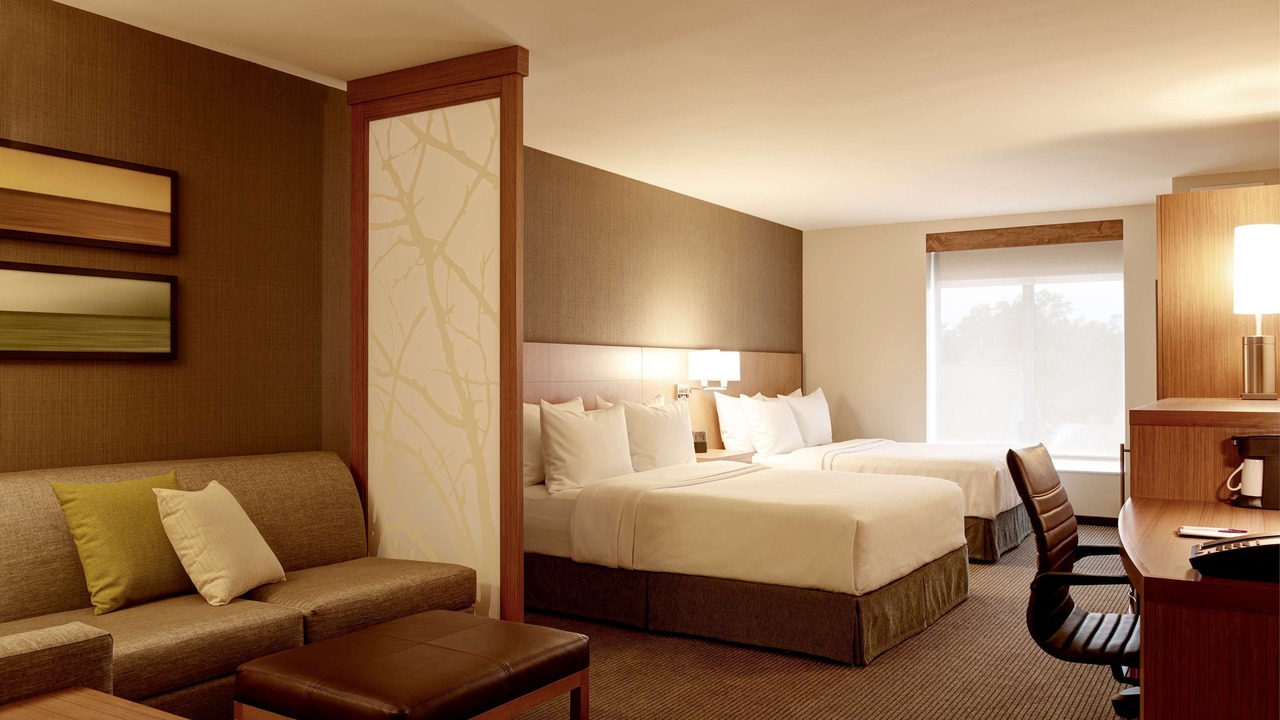 Photo of Bedroom in Court House