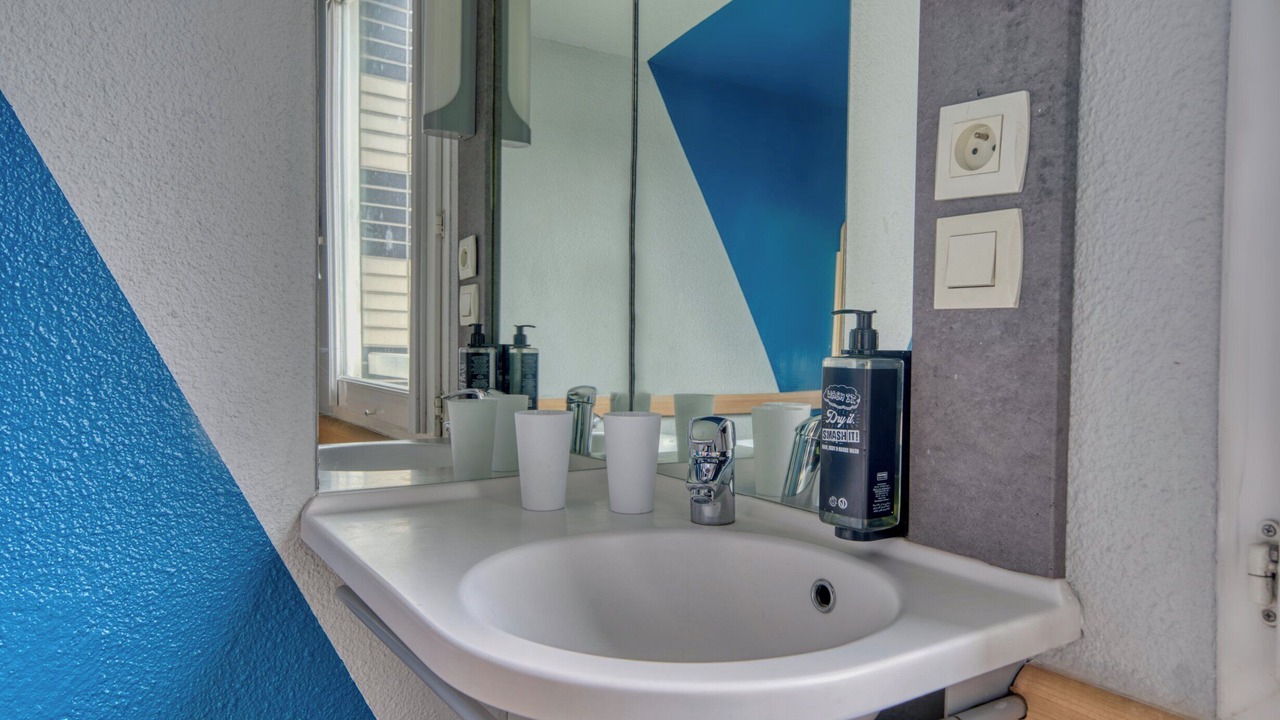 Photo of Bedroom in Gennevilliers