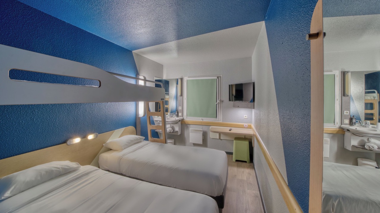 Photo of Bedroom in Gennevilliers