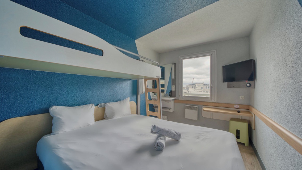 Photo of Bedroom in Gennevilliers