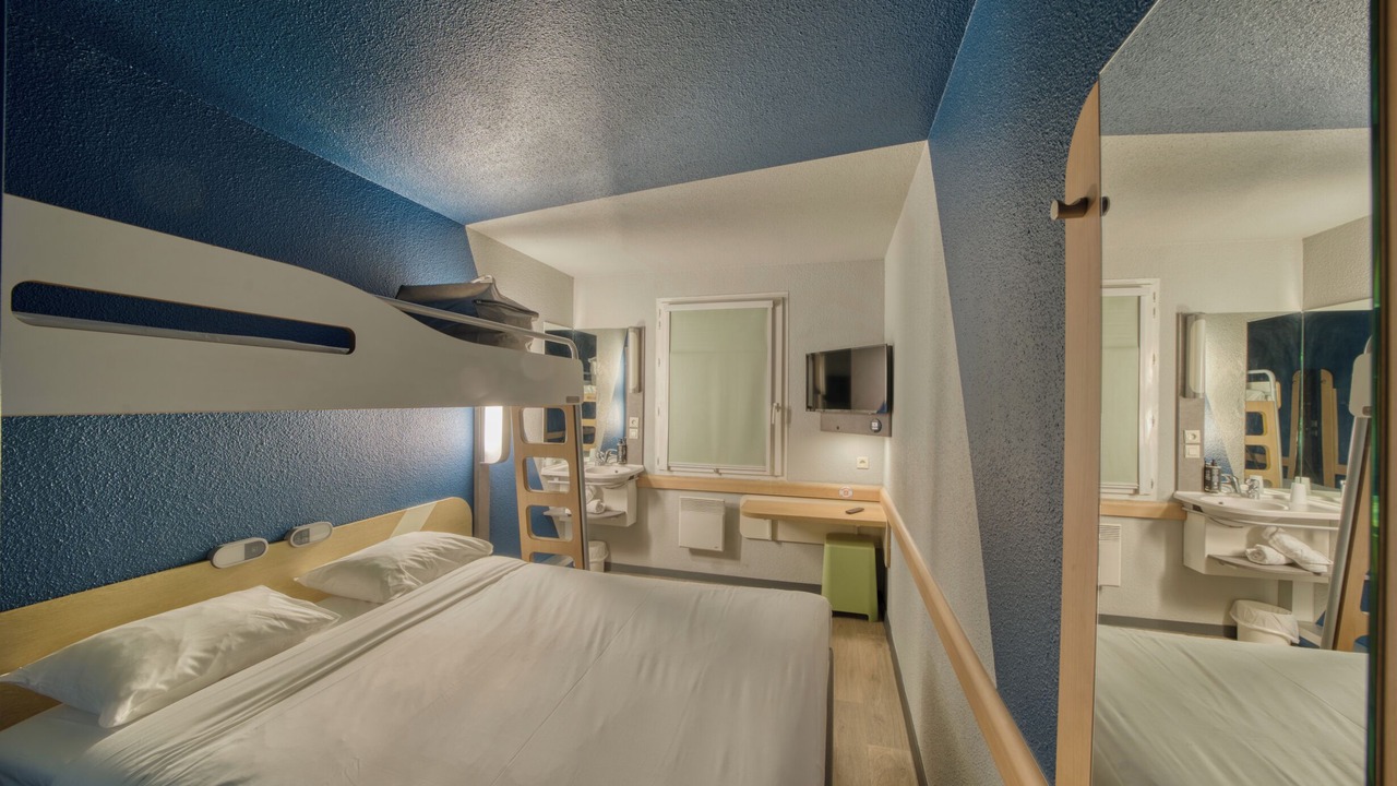 Photo of Bedroom in Gennevilliers