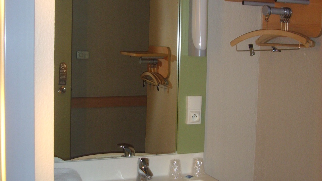 Photo of Bathroom in L'Isle-Adam