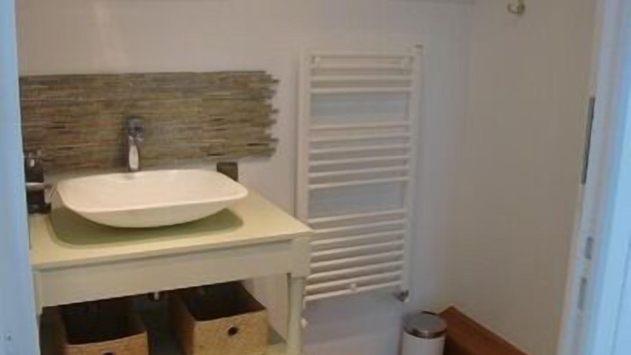 Photo of Bathroom in Sainte-Therese - Quineleu