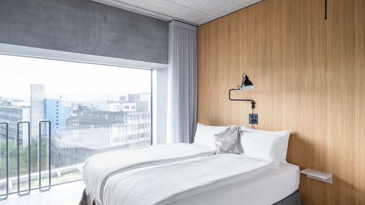 Photo of Bedroom in District 9