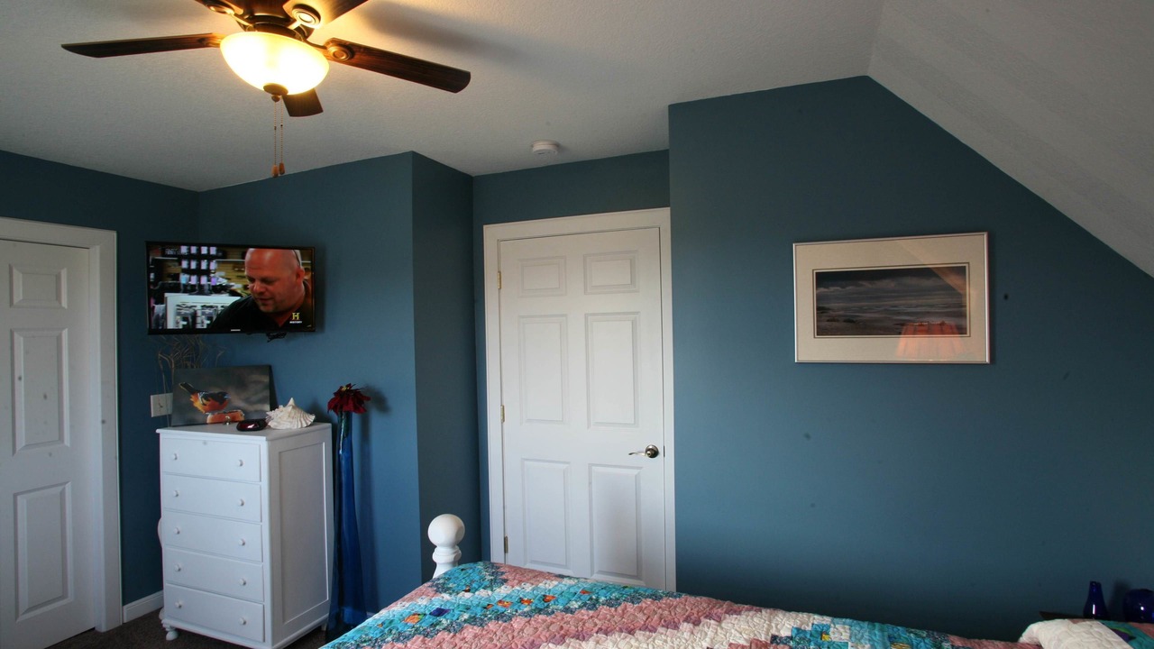 Photo of Bedroom in Clare