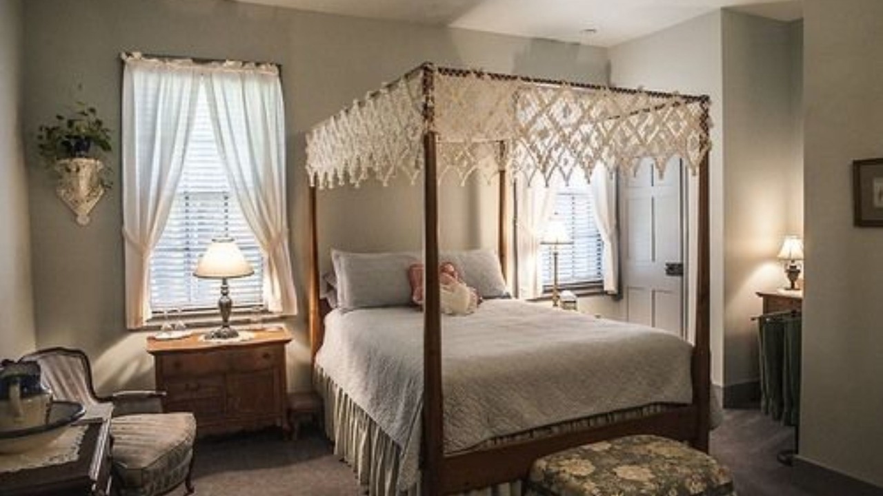 Photo of Bedroom in Canandaigua