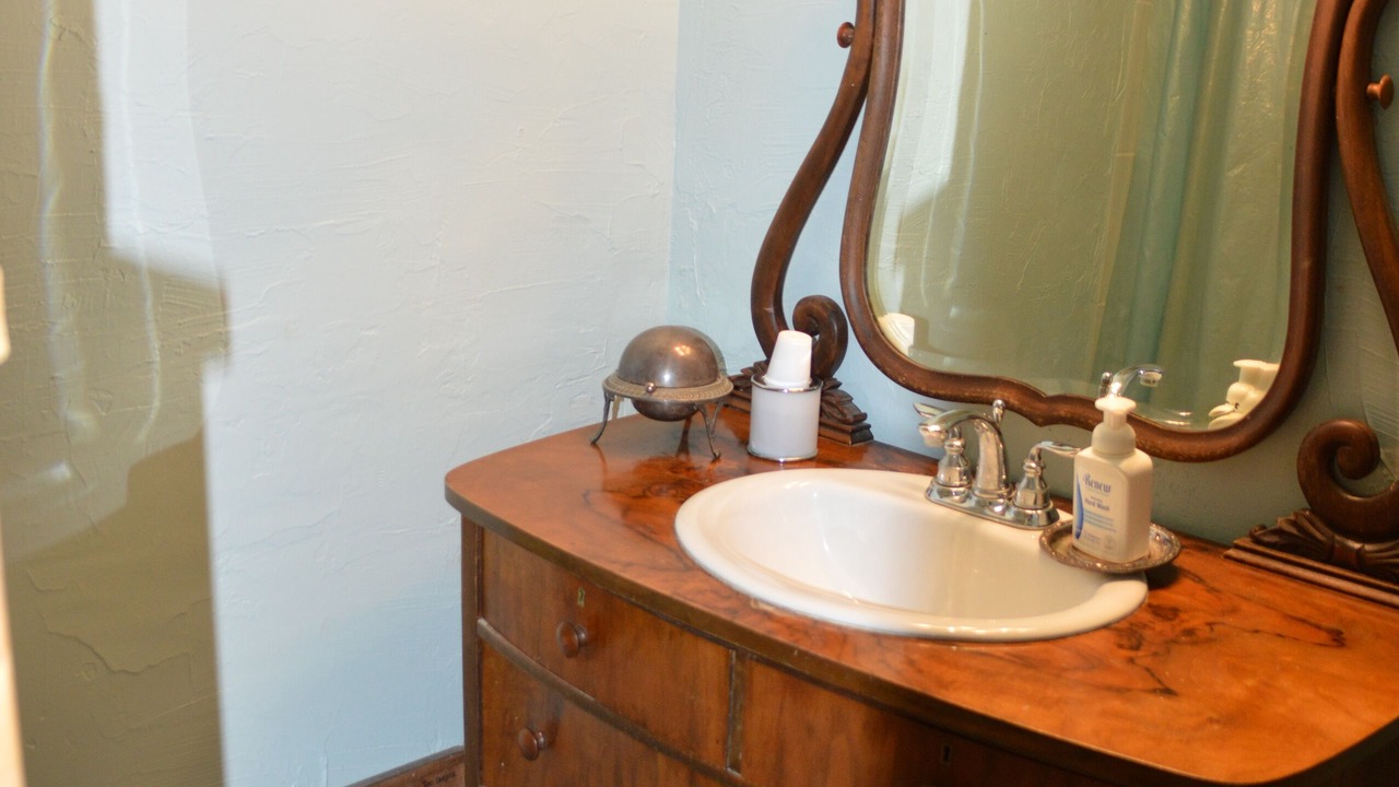 Photo of Bathroom in Mason