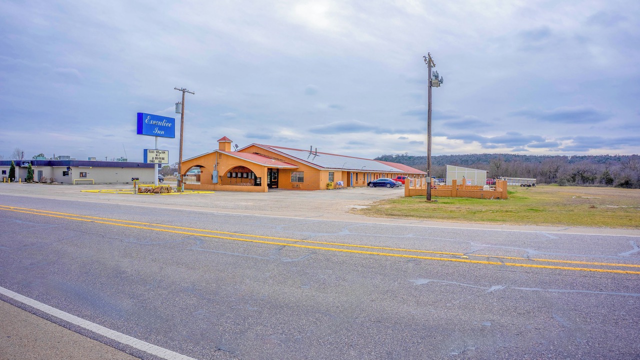 Photo of Outdoor in Mineral Wells
