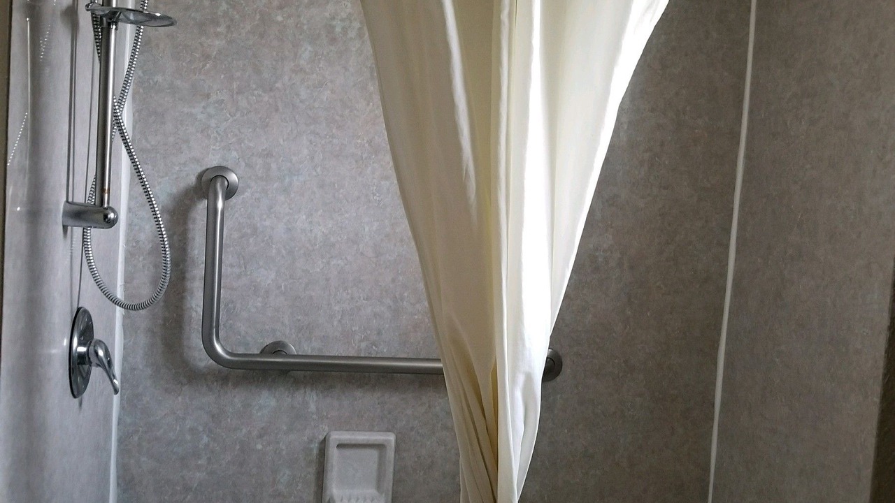 Photo of Bathroom in Douglas