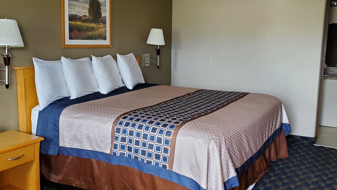 Photo of Bedroom in Douglas