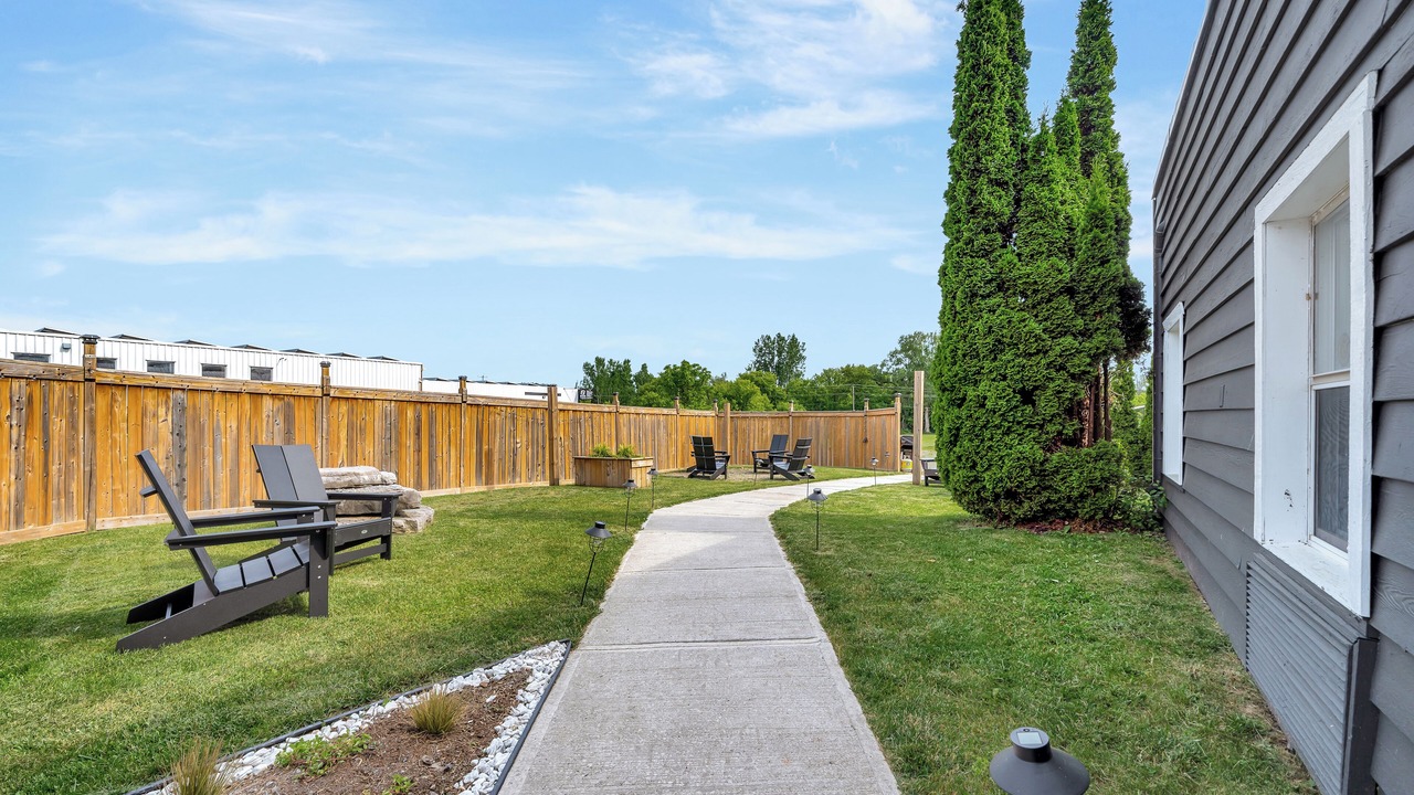 Photo of Outdoor in Bloomfield