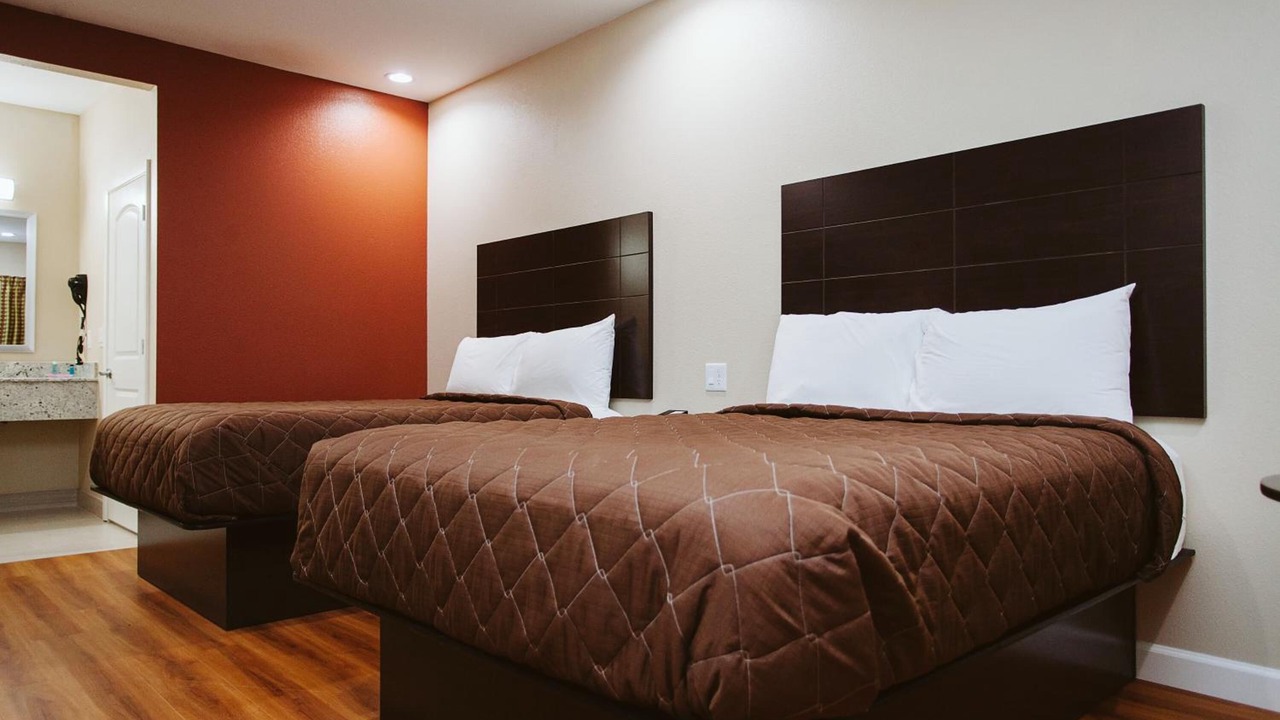 Photo of Bedroom in Jersey Village