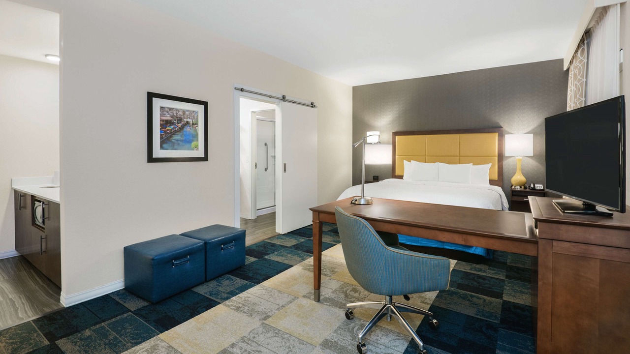 Photo of Bedroom in Brooks City Base