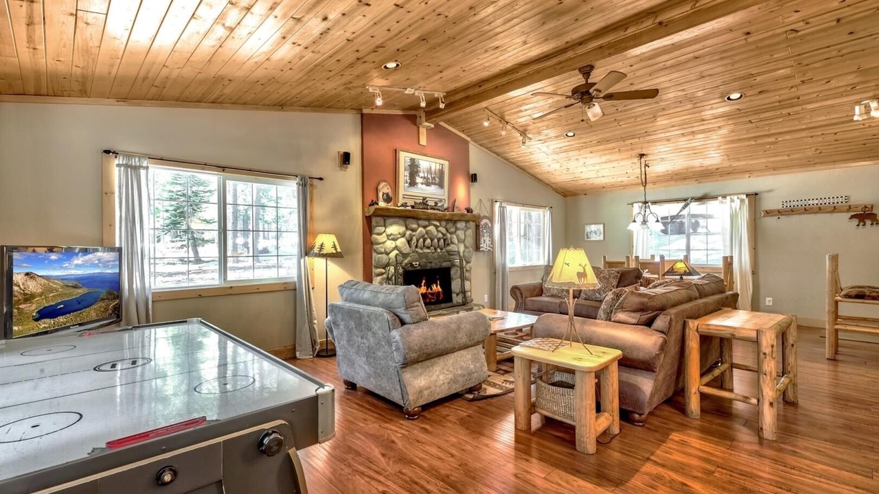Photo of Kitchen in North Upper Truckee