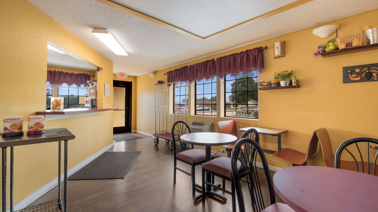 Photo of Livingroom in Benton