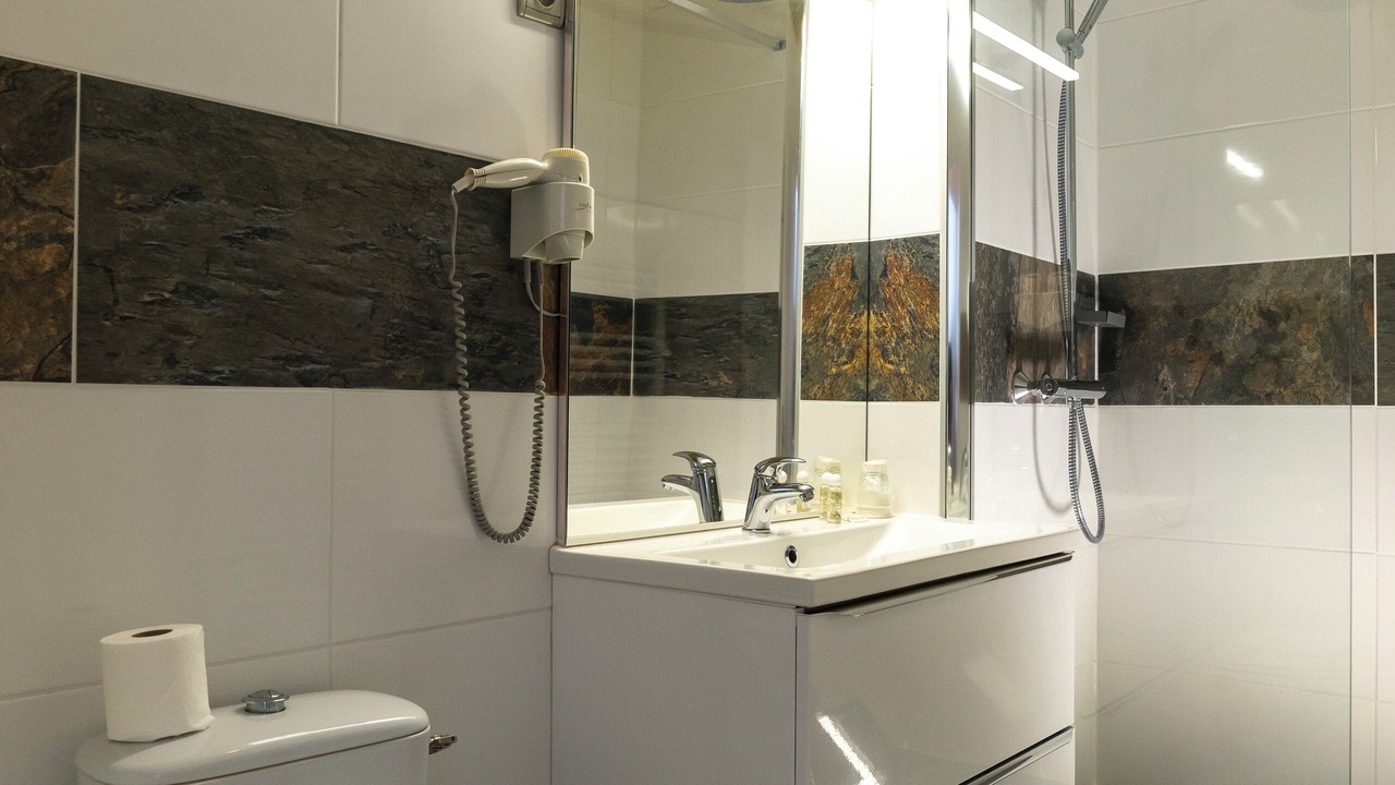 Photo of Bathroom in Domene