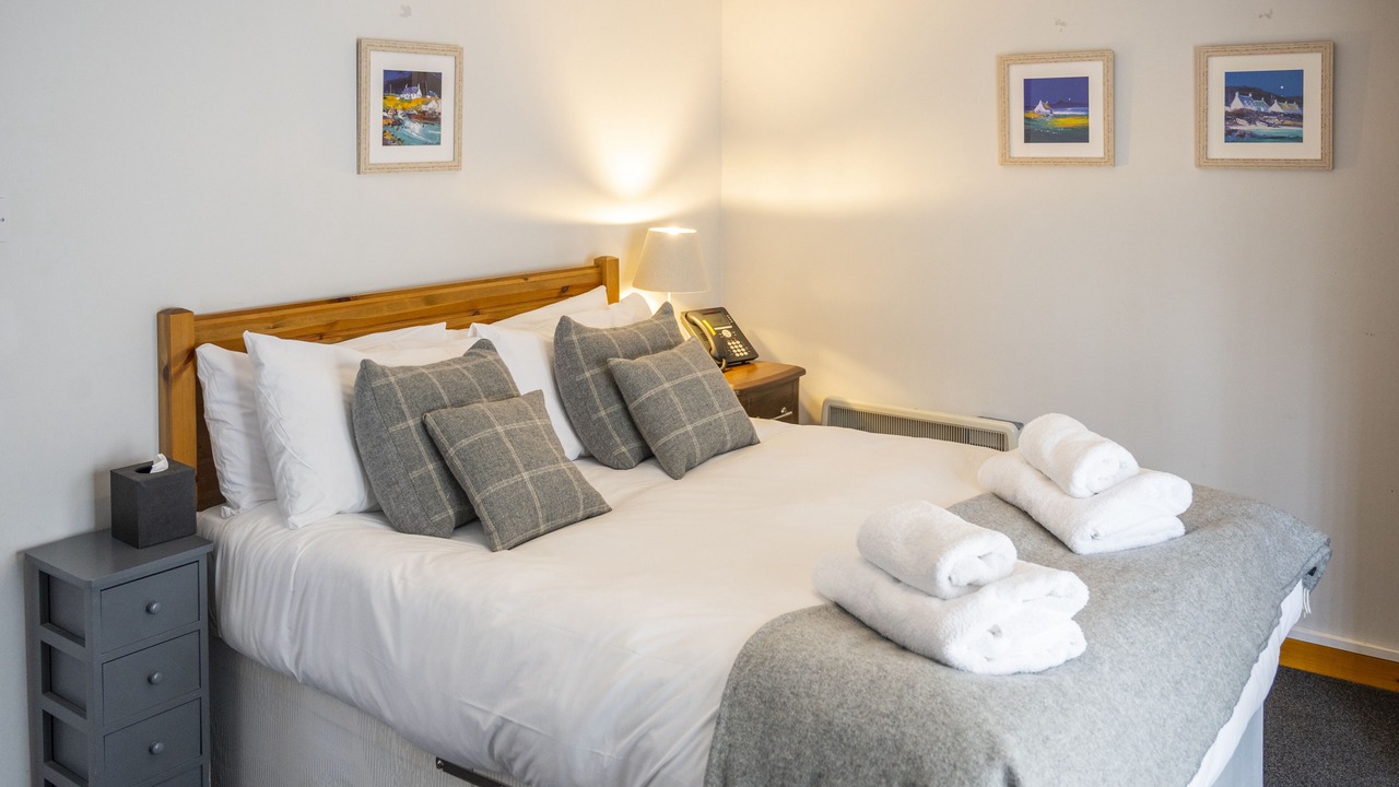 Photo of Others in Old Deer