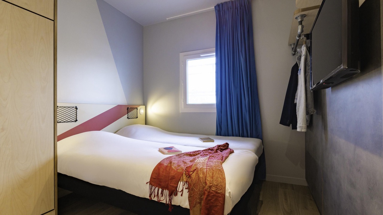 Photo of Bedroom in Villemomble