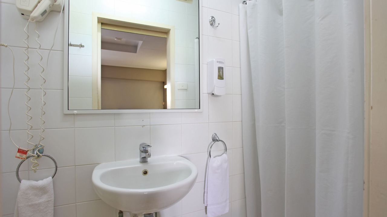 Photo of Bathroom in Sarina