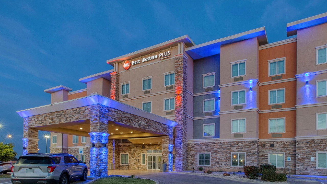 Photo of Outdoor in North by Northwest